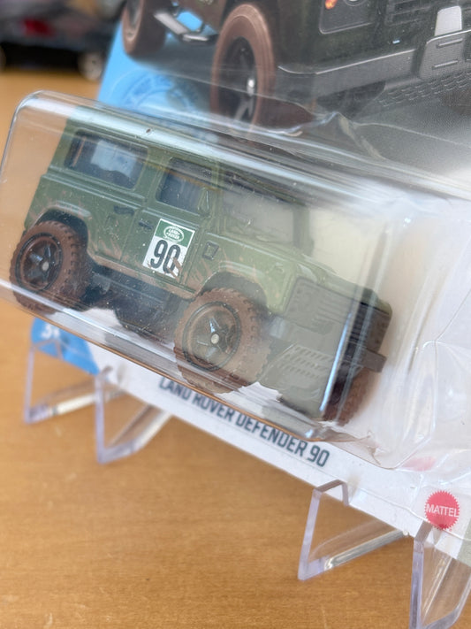Hot Wheels Land Rover Defender 90 | 2022 Baja Blazers 4/10 Mainline