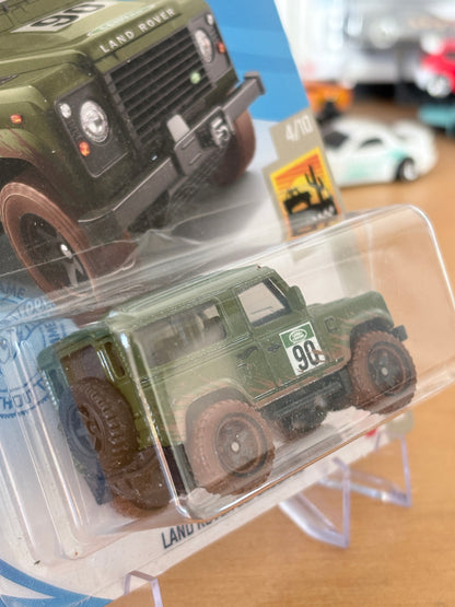 Hot Wheels Land Rover Defender 90 | 2022 Baja Blazers 4/10 Mainline