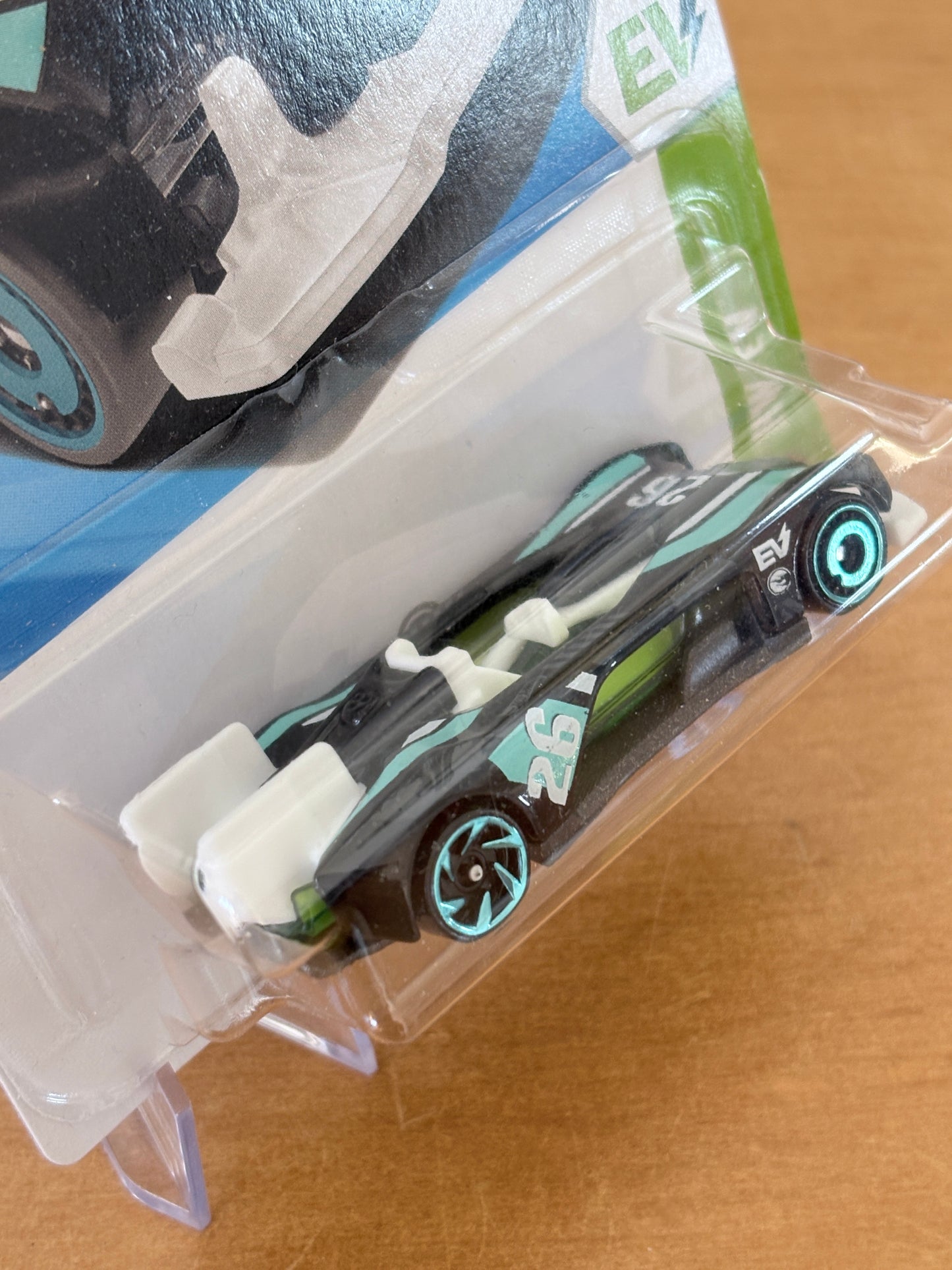 Hot Wheels Treasure Hunt Electro Silhouette | 2026 HW EV 5/10 Mainline