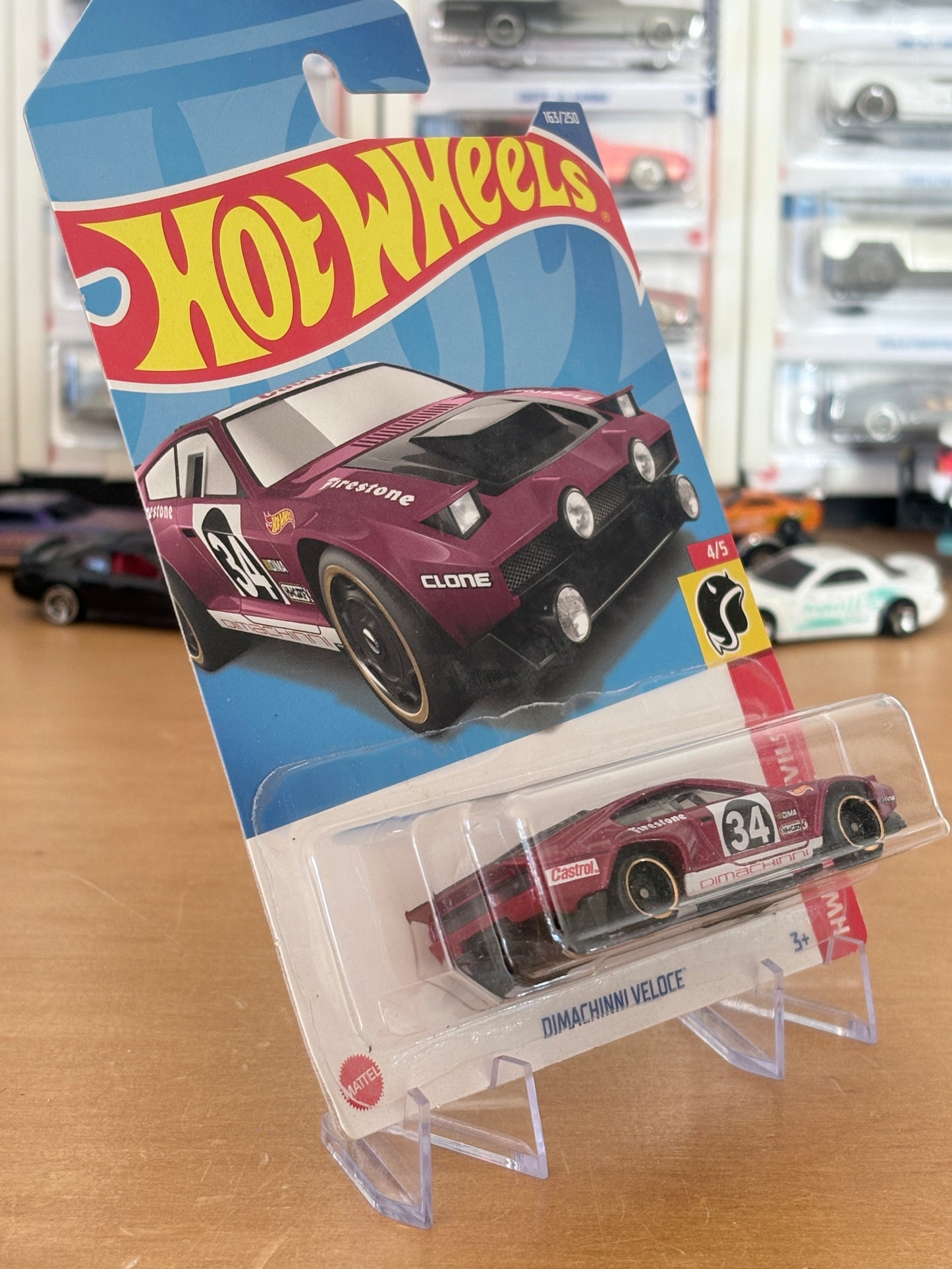 Hot Wheels Dimachinni Veloce | 2022 HW Daredevils 4/5 Mainline