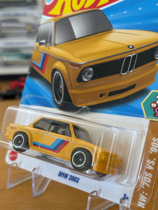 Hot Wheels Mainline / BMW 2002 / 2025 HW: '70s vs '90s 5/10