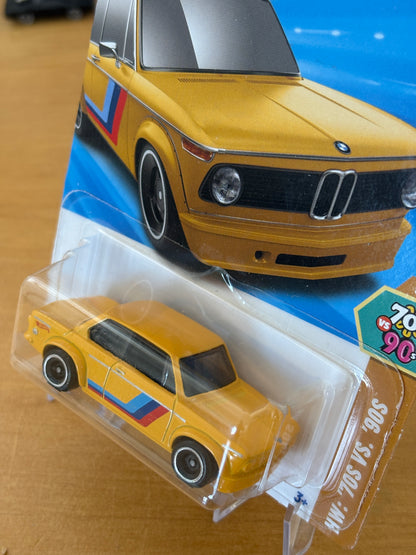 Hot Wheels Mainline / BMW 2002 / 2025 HW: '70s vs '90s 5/10
