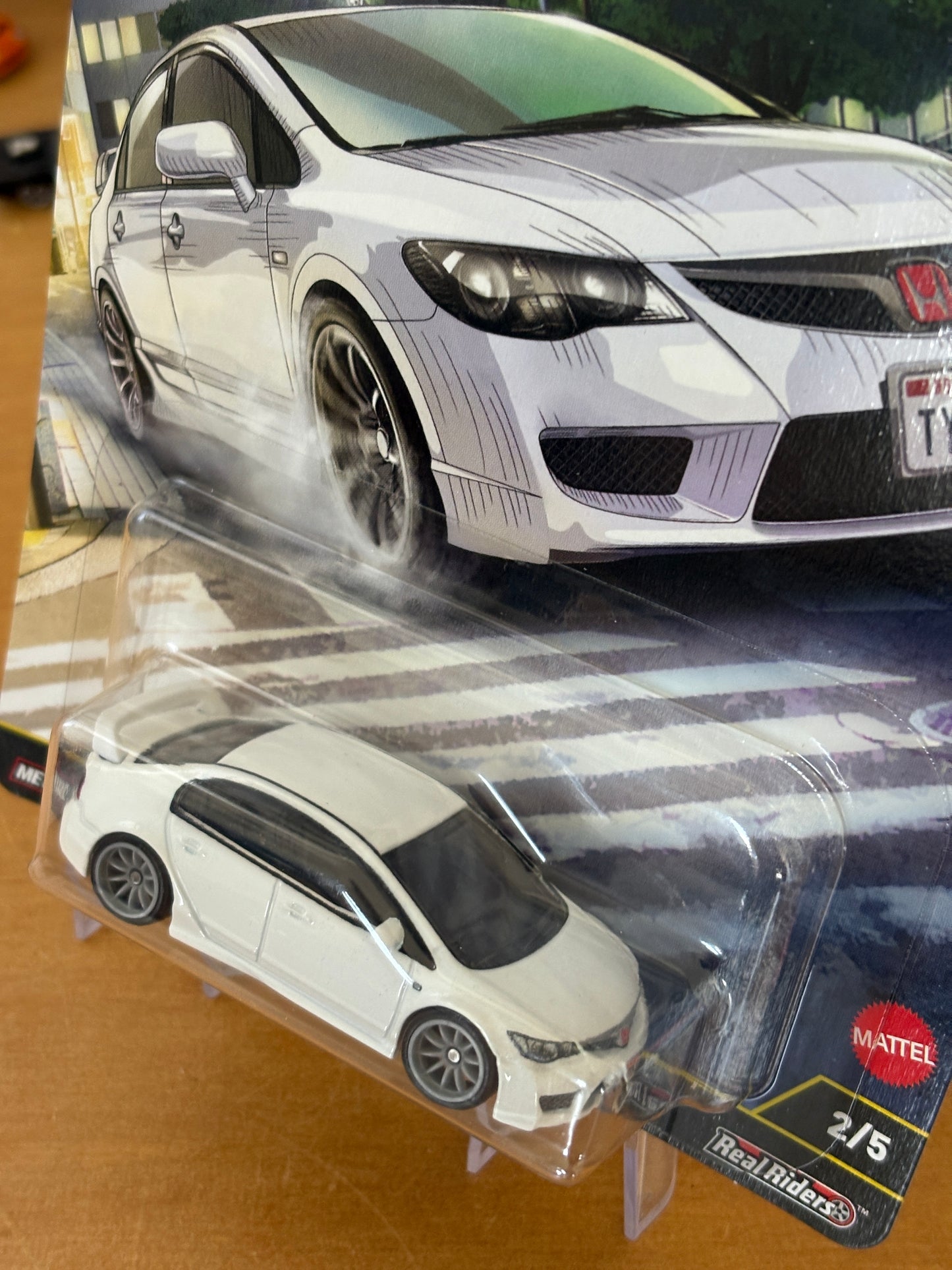 Hot Wheels Premium / '07 Honda Civic Type R / 2025 HW Ronin Run II 2/5