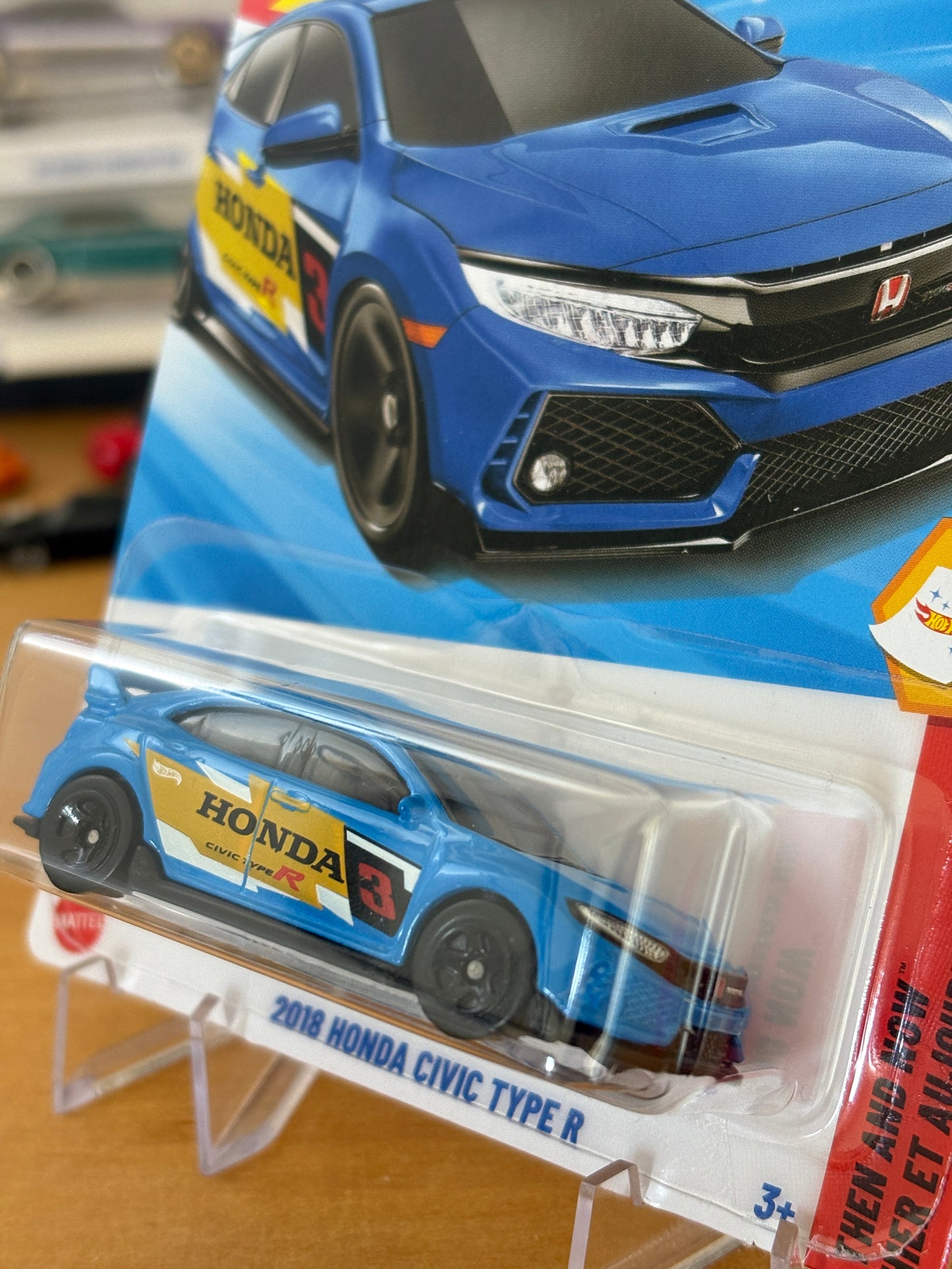 Hot Wheels Mainline / 2018 Honda Civic Type R / 2025 Then And Now 3/10