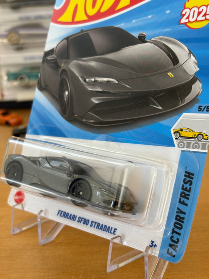 Hot Wheels Mainline / Ferrari SF90 Stredale / 2025 HW: Factory Fresh 5/5 GREY