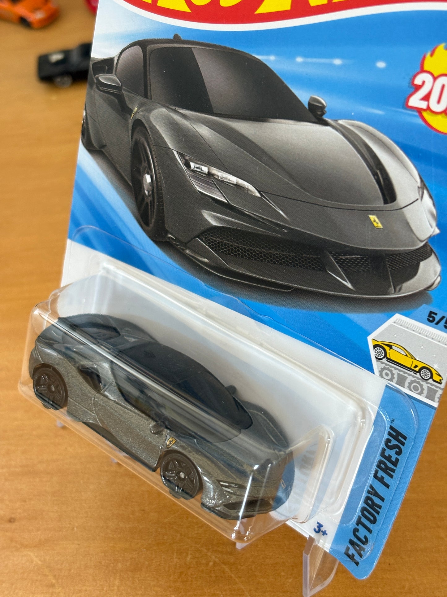 Hot Wheels Mainline / Ferrari SF90 Stredale / 2025 HW: Factory Fresh 5/5 GREY