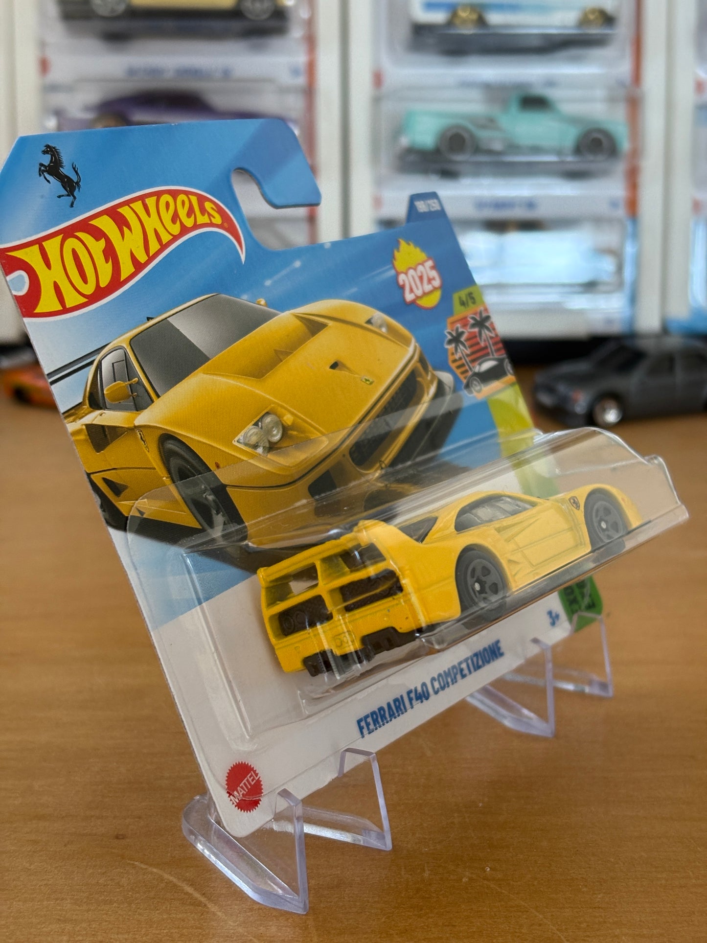 Hot Wheels Mainline / Ferrari F40 Competizione / 2025 Exotics 4/5 Short Card YELLOW