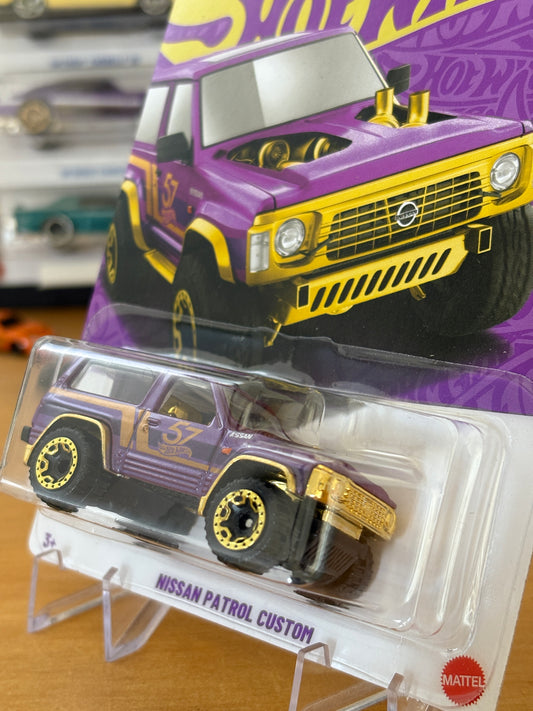 Hot Wheels Mainline / Nissan Patrol Custom / 2025 Anniversary set 3/6