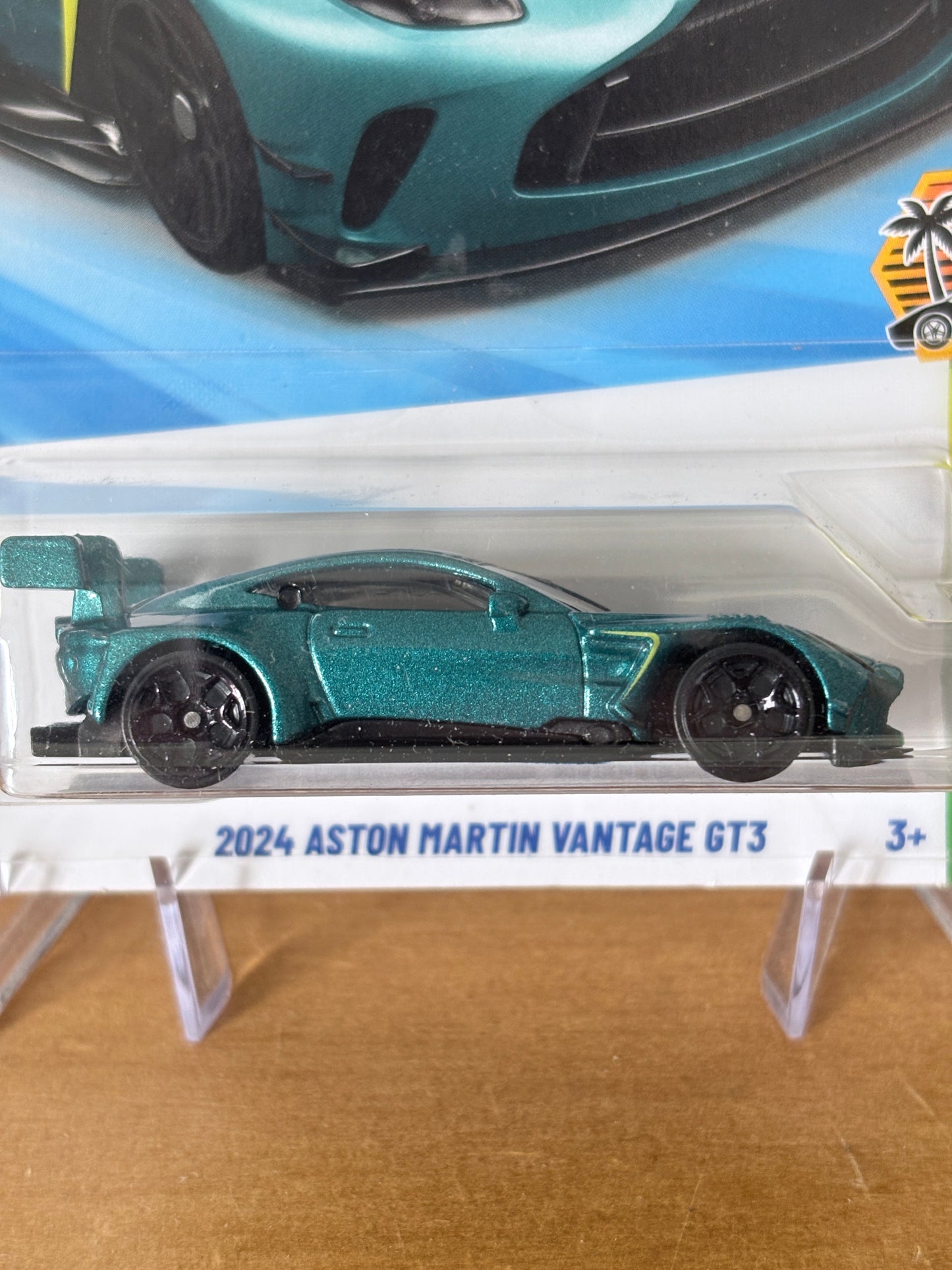 Hot Wheels 2024 Aston Martin Vantage GT3 | 2026 Exoticars 9/10 Mainline
