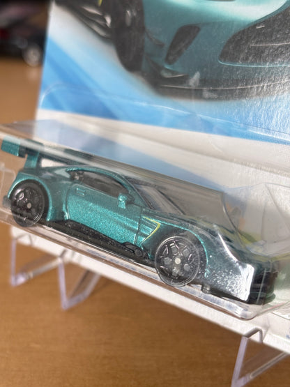 Hot Wheels 2024 Aston Martin Vantage GT3 | 2026 Exoticars 9/10 Mainline