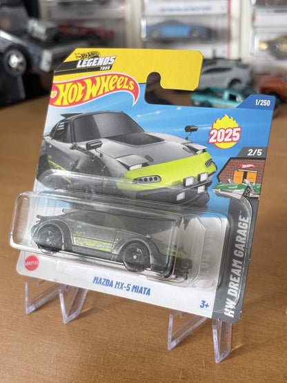 Hot Wheels Mazda MX-5 Miata | 2025 HW Dream Garage 2/5 Short Card