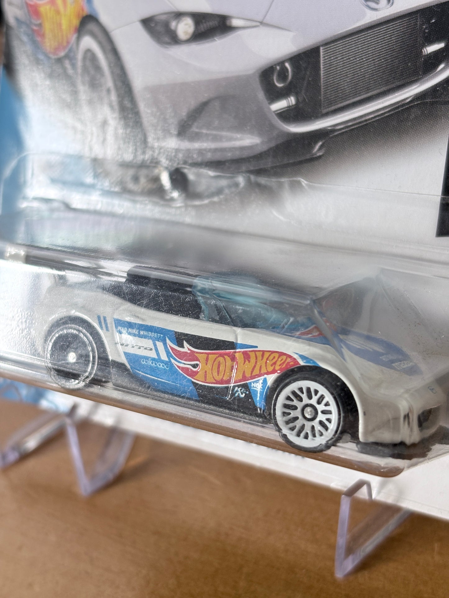 Hot Wheels '15 Mazda MX-5 Miata | 2018 Nightburnerz 3/10 Mad Mike