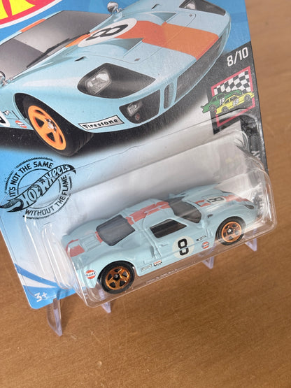 Hot Wheels Ford GT-40 | 2020 HW Race Day Mainline