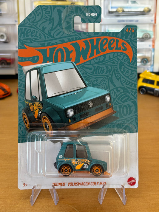 Hot Wheels Mainline / Tooned Volkswagen Golf Mk1 / 2024 Anniversary set 4/6