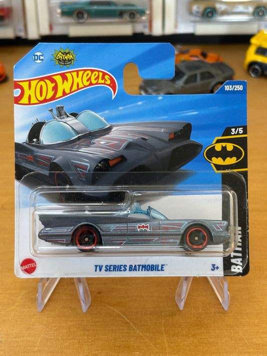Hot Wheels Mainline / TV Series Batmobile / 2025 Batman 3/5 (Short Card)
