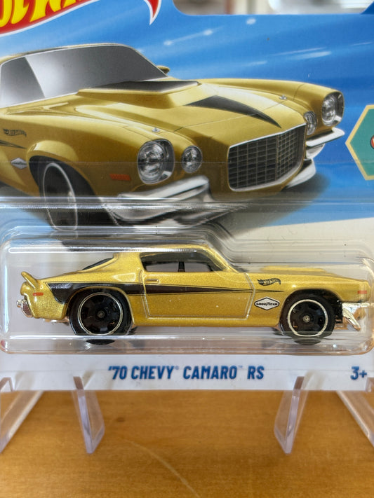 Hot Wheels Mainline / '70 Camaro RS / 2015 HW '70s vs. '90s 4/10 Short Card