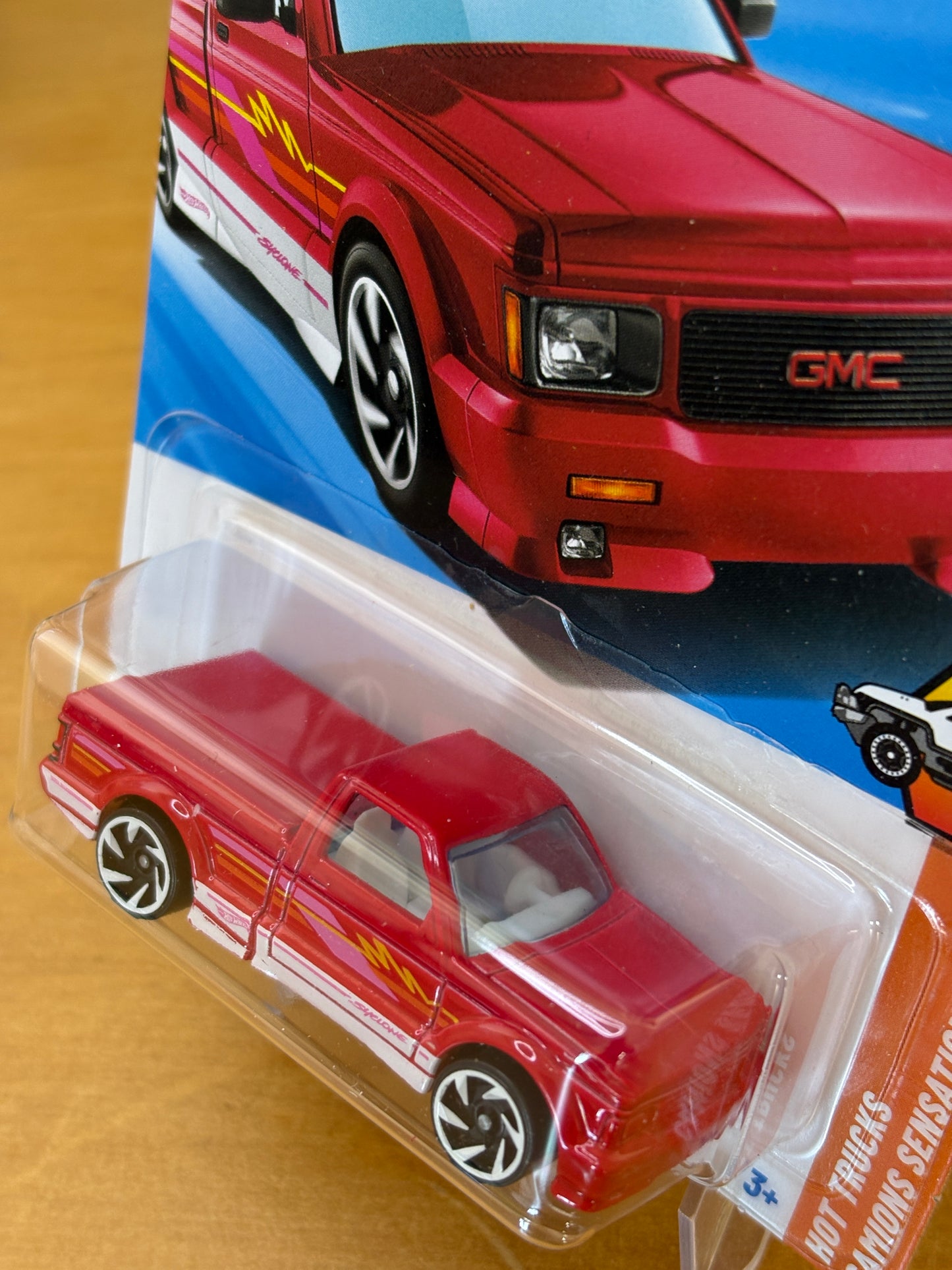 Hot Wheels Mainline / '91 GMC Syclone / 2025 HW Hot Trucks 8/10