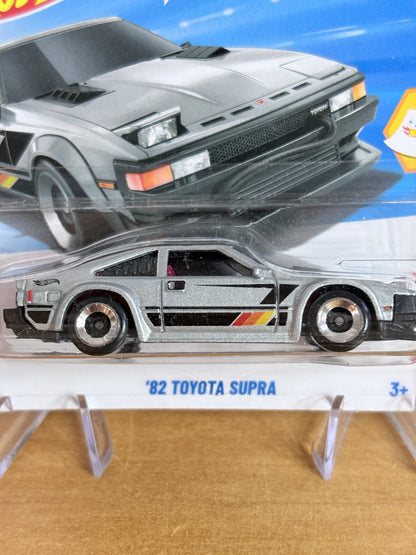 Hot Wheels '82 Toyota Supra | 2026 Then and Now 8/10 Mainline