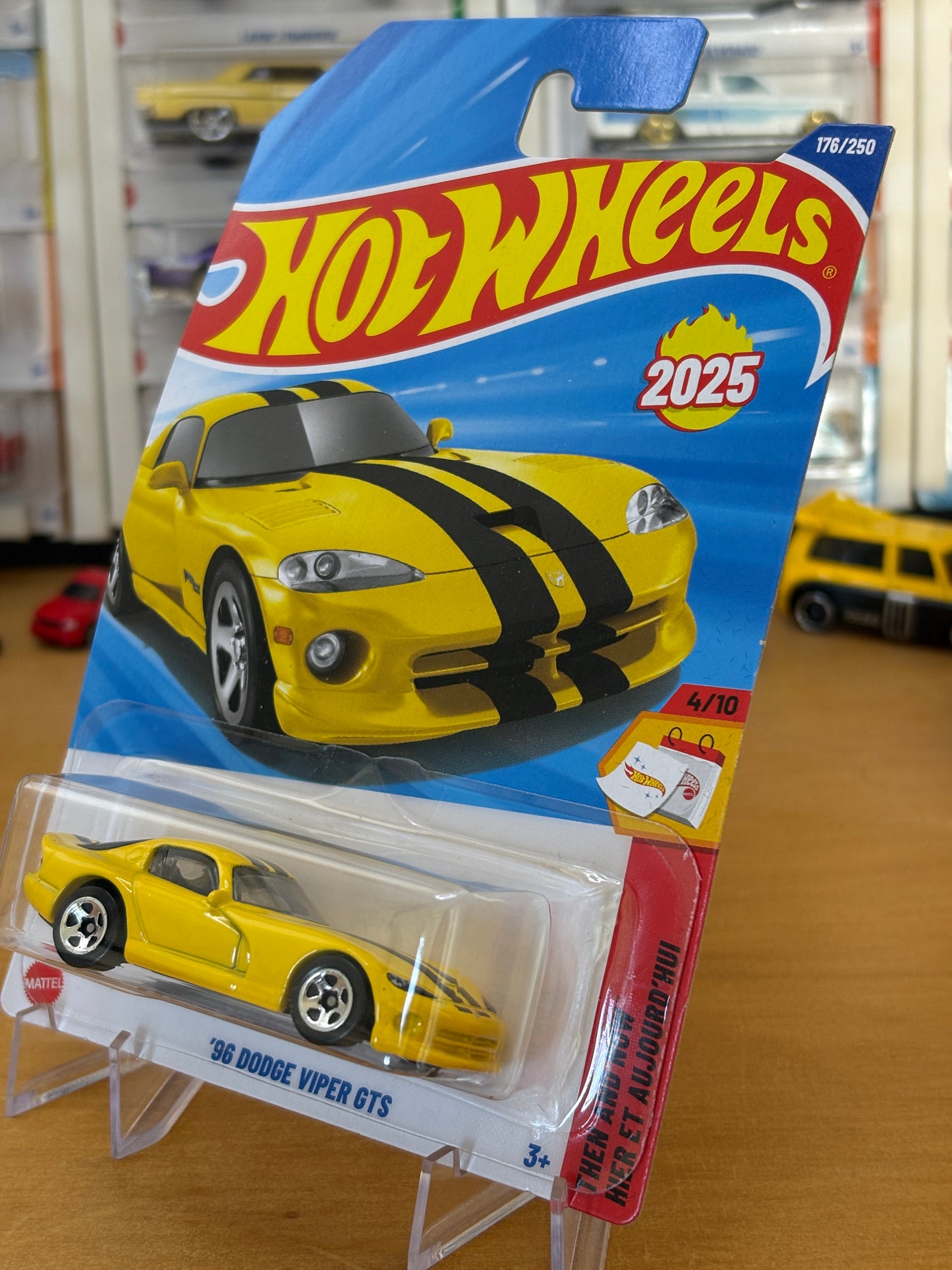 Hot Wheels Mainline / '96 Dodge Viper GTS / 2025 Then and Now 4/10 YELLOW