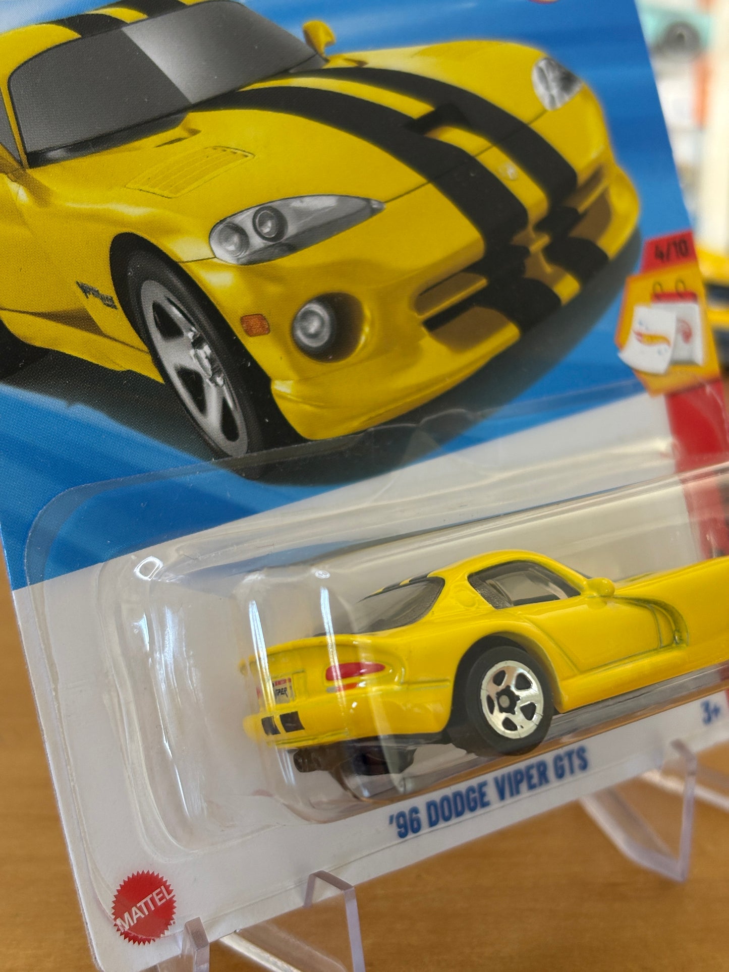 Hot Wheels Mainline / '96 Dodge Viper GTS / 2025 Then and Now 4/10 YELLOW