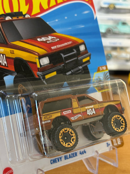 Hot Wheels Mainline / Chevy Blazer 4x4 / 2025 HW DIRT 3/10
