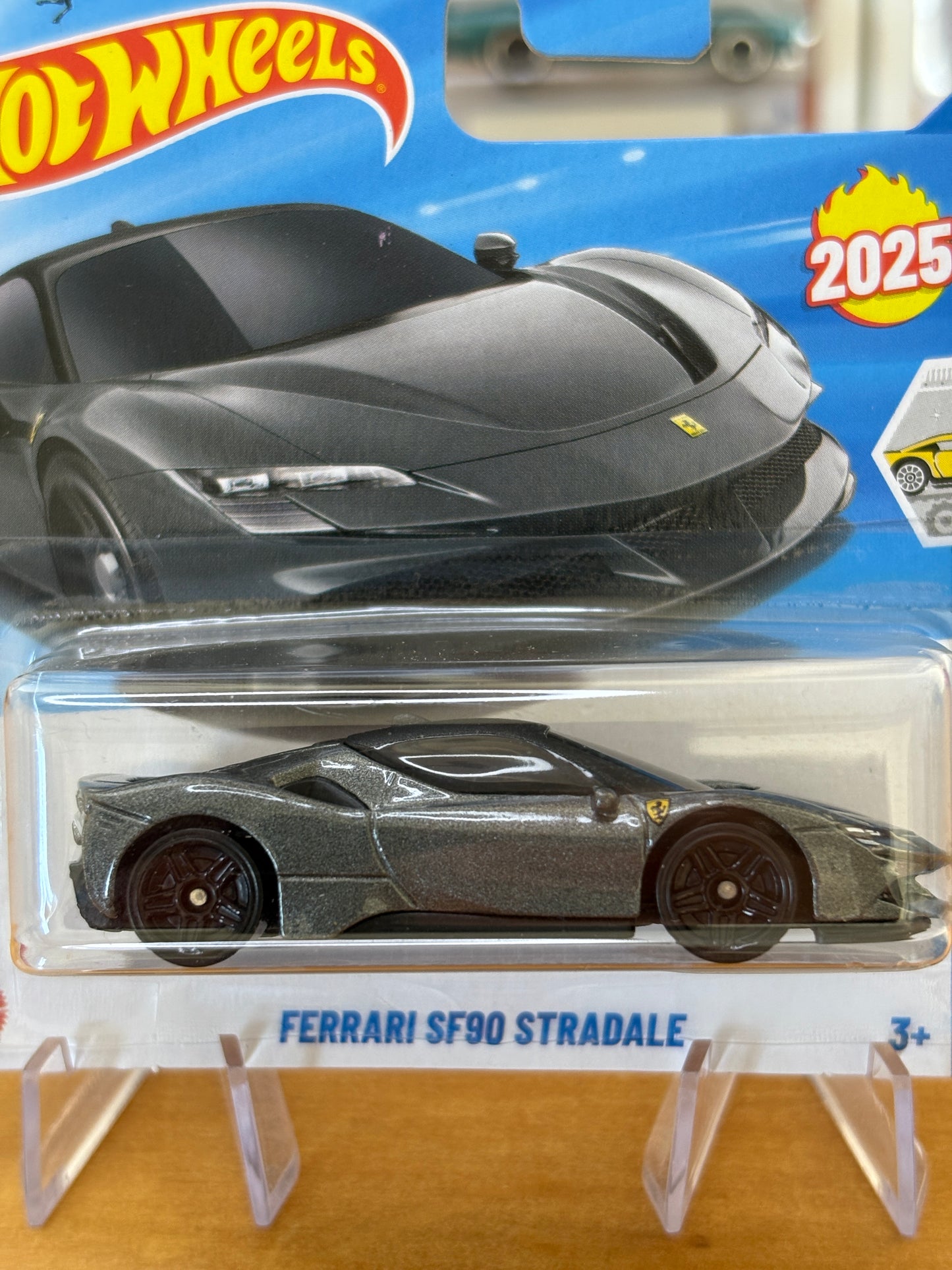 Hot Wheels Mainline / Ferrari SF90 Stredale / 2025 HW: Factory Fresh 5/5 GREY Short Card