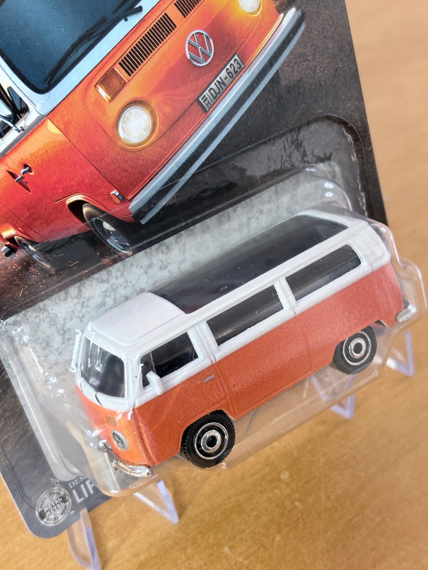 Matchbox Mainline 1973 Volkswagen T2B Bus | 2026 10/12 Matchbox The Movie